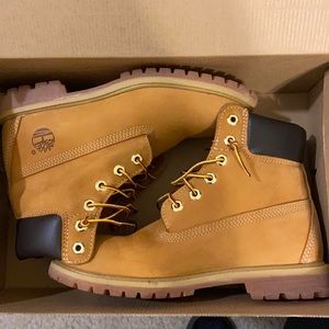 Women’s Timberland boots.
